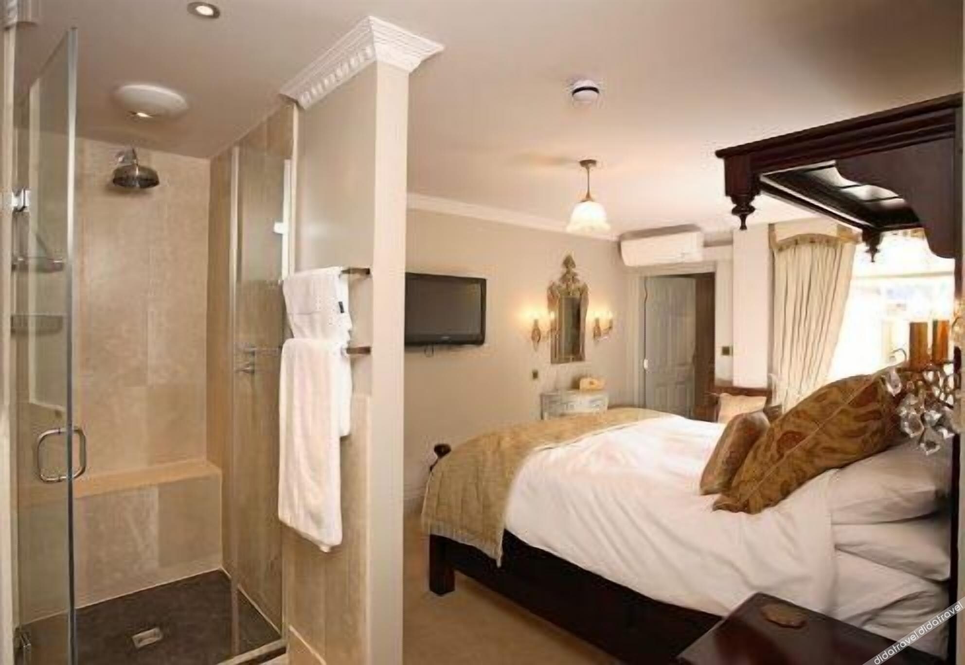 Vine House Luxury Boutique Hotel