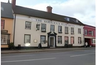Saracens Head Hotel