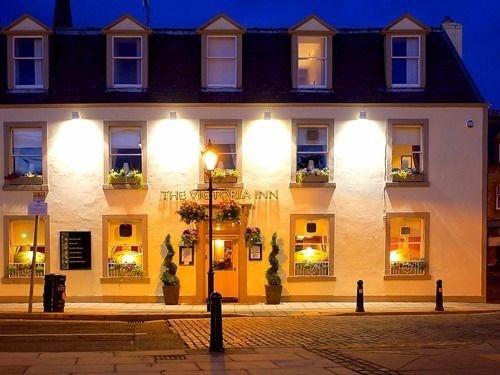 The Avenue Restaurant At The Victoria Inn