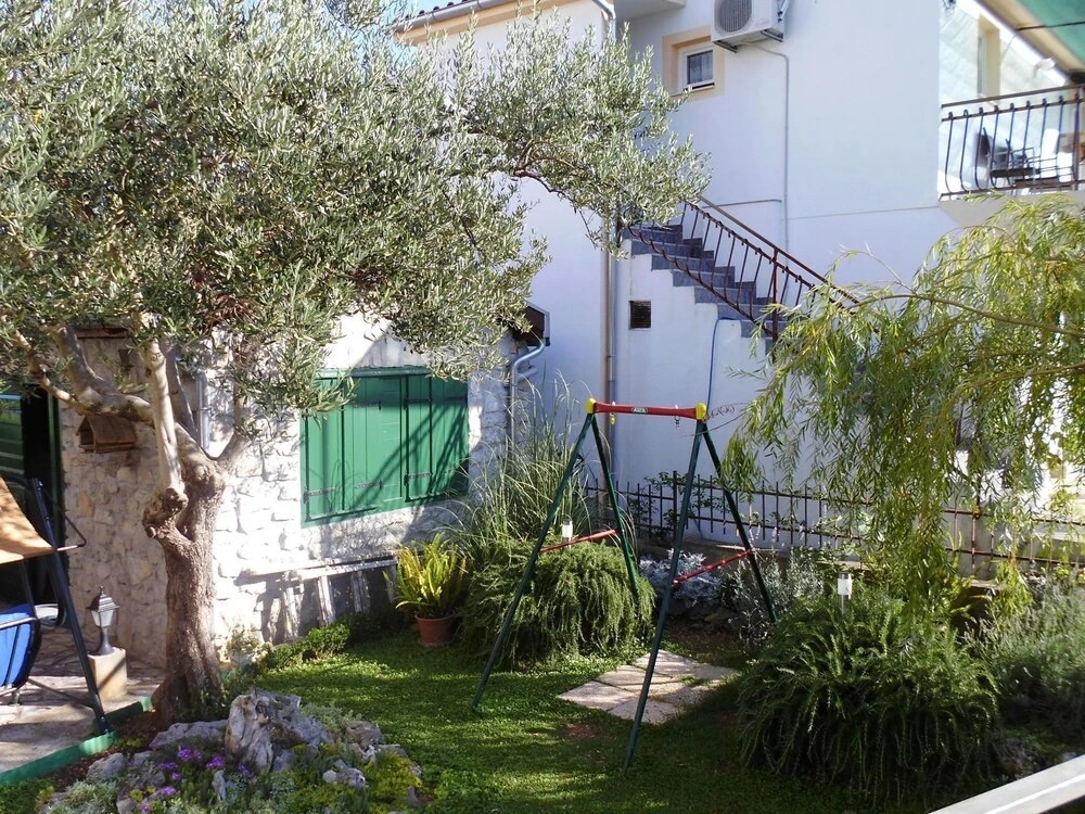 Ante - With Parking - SA3