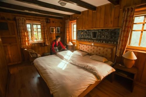 Yeti Mountain Home Phakding