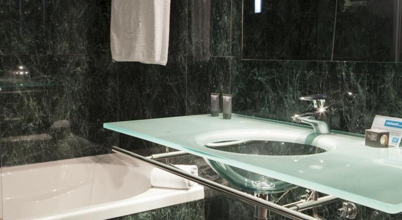 AC Hotel Valencia by Marriott