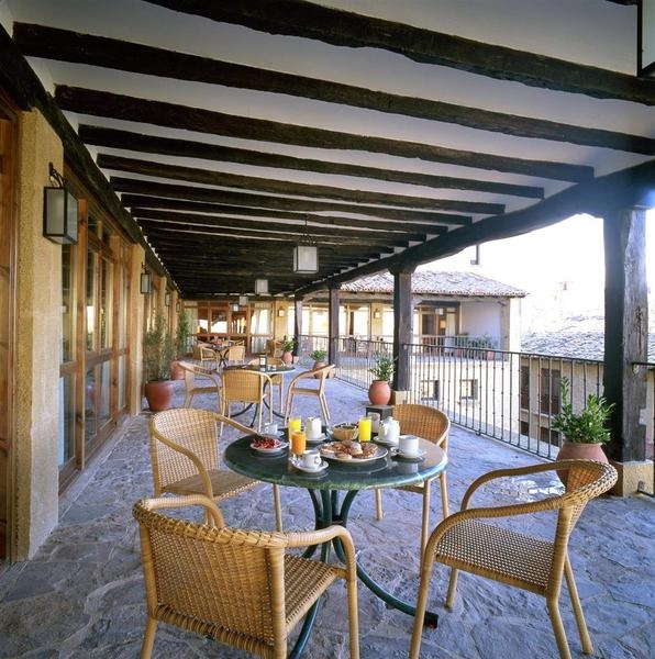 Parador Sos Del Rey Catolico