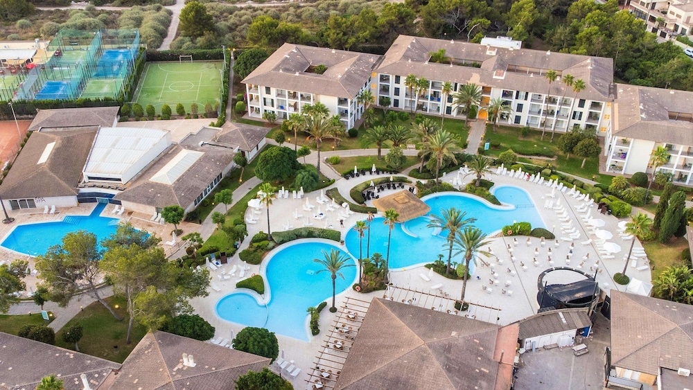 Blau Colonia Sant Jordi Resort