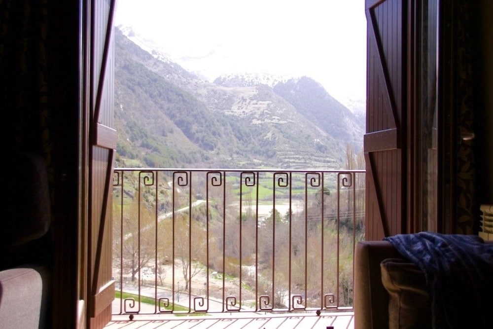 Aparthotel Tres Quiñones