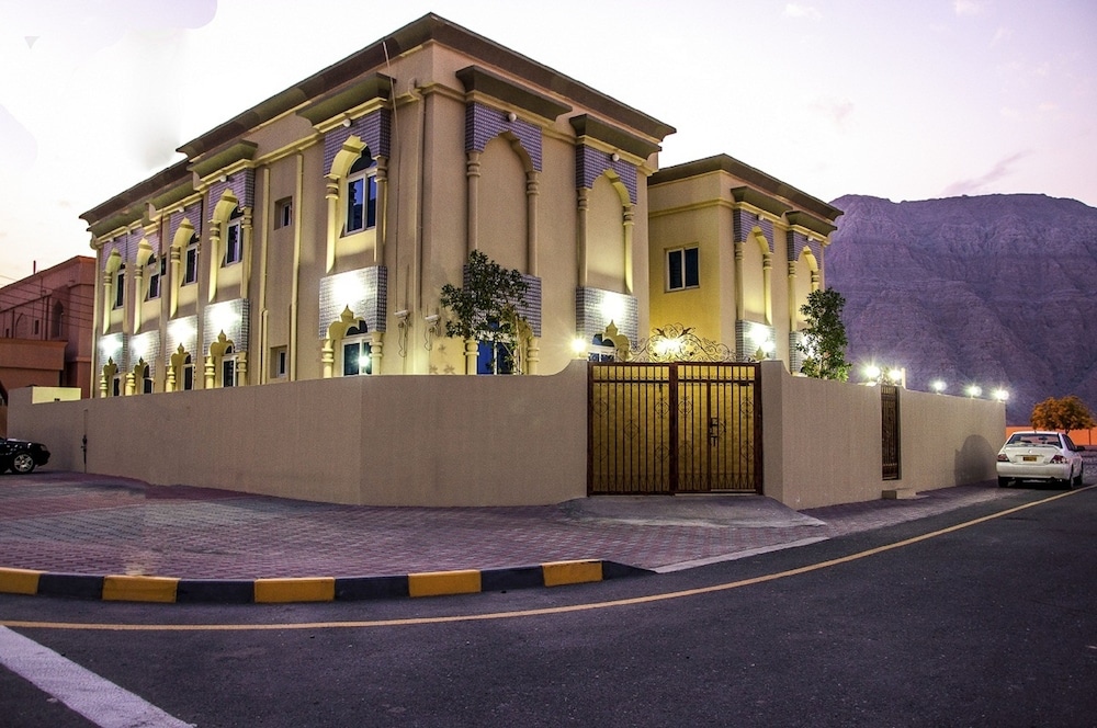 Esraa Hotel Apartment