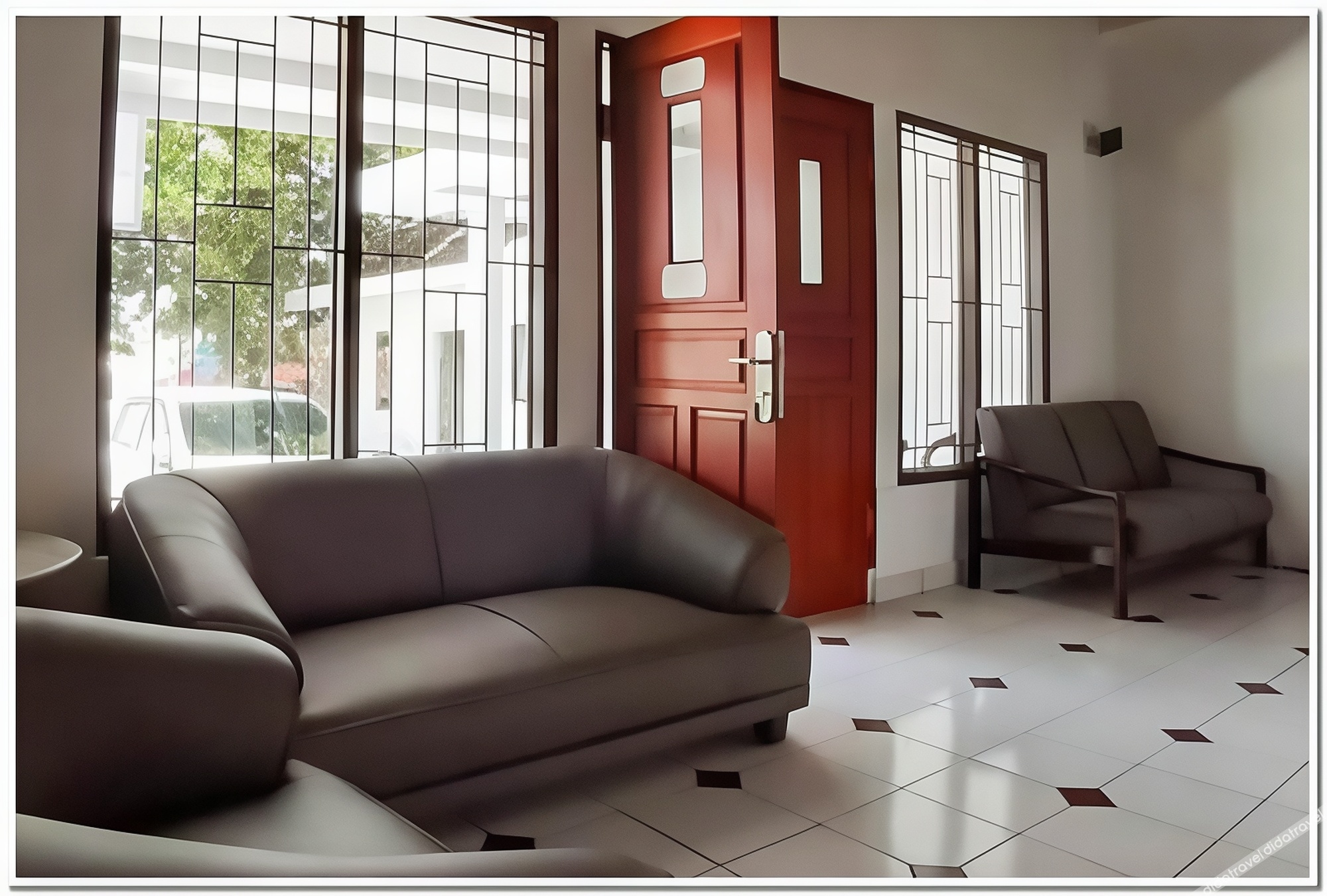 RedDoorz Syariah @ Jl Raya Sukabumi