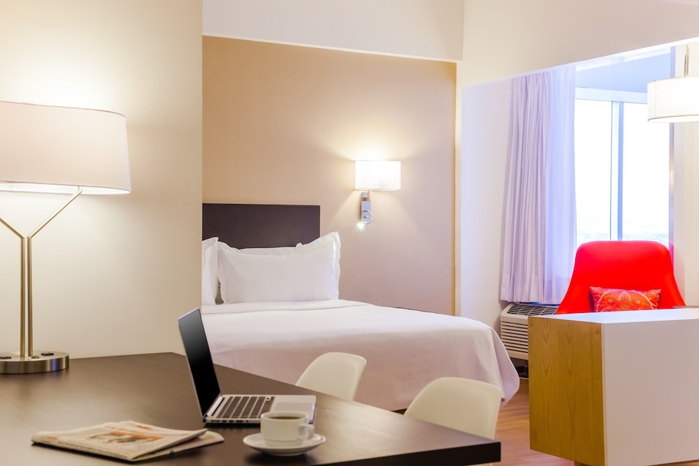 Fiesta Inn Tlalnepantla