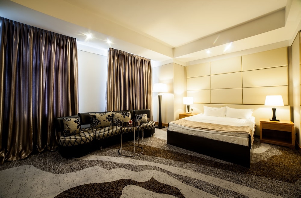Absolute Hotel