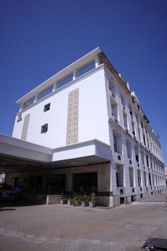 RR INN- Tirunelveli