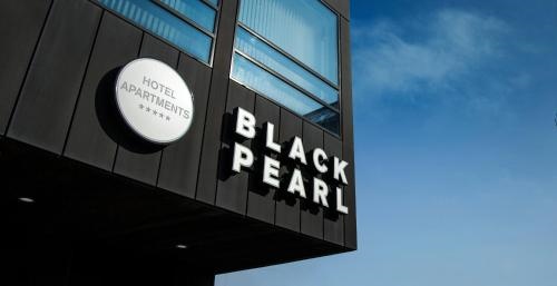 Black Pearl Luxury Apartments
