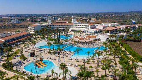 Olympic Lagoon Resort – Ayia Napa