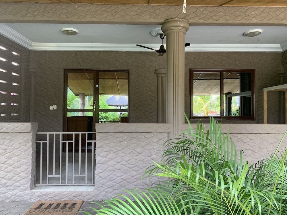 Aborigines Beach Resort