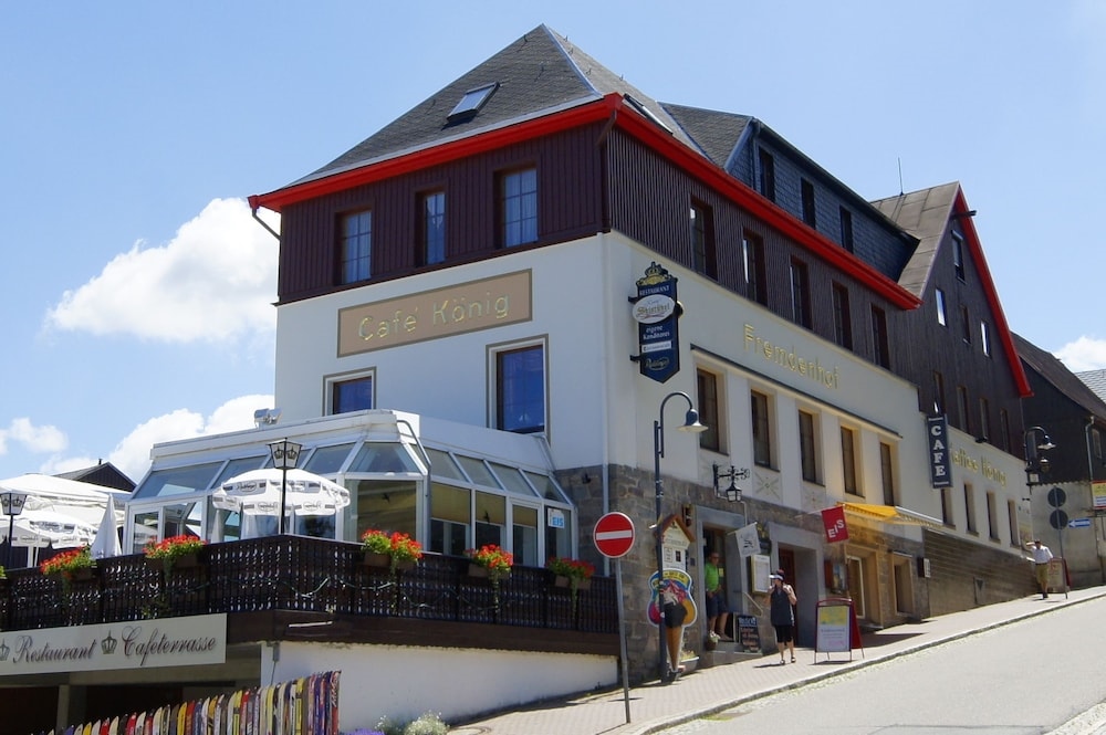 Appartementhaus Pension Und Cafe Konig