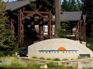 Sunrise Ridge Waterfront Resort