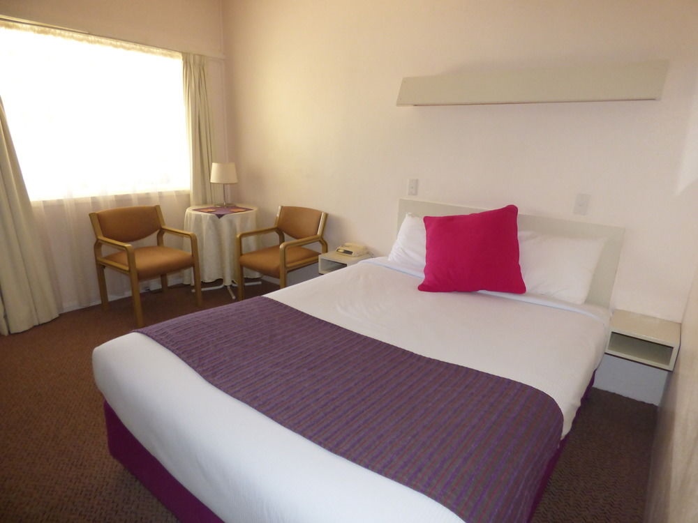 Econo Lodge Ben Hall Motor Inn