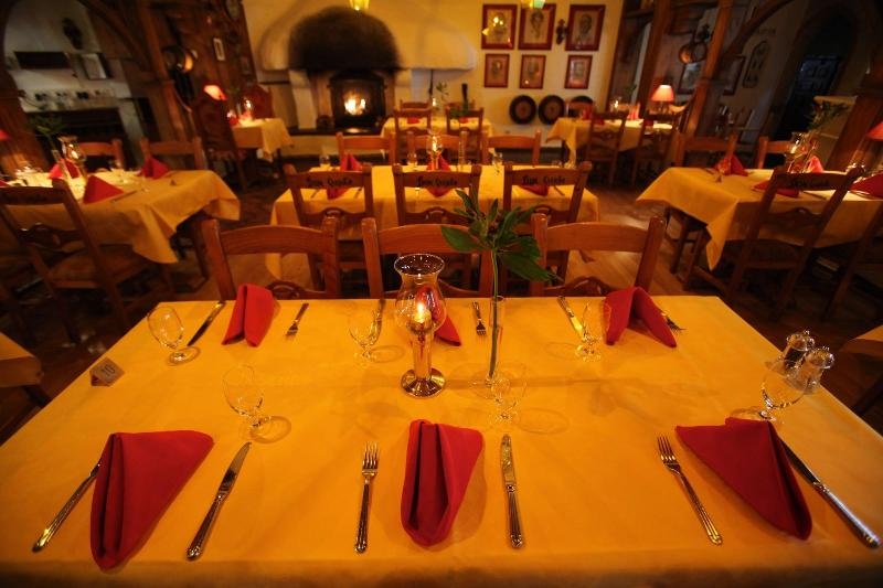 Europa-Park Erlebnis-Resort, Hotel Castillo Alcazar