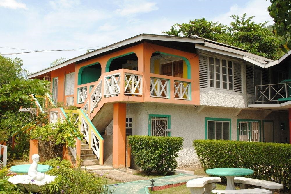 Bluefields Bay Villas