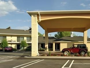 River Terrace Green River