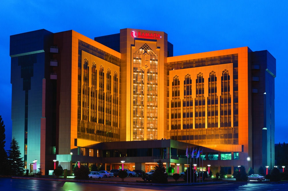 Ramada Plaza By Wyndham Gence