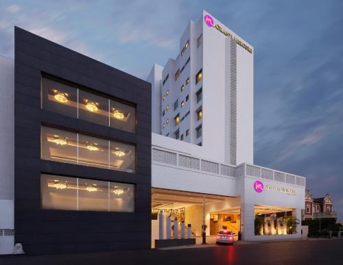 Grand Mercure Vadodara Surya Palace Hotel