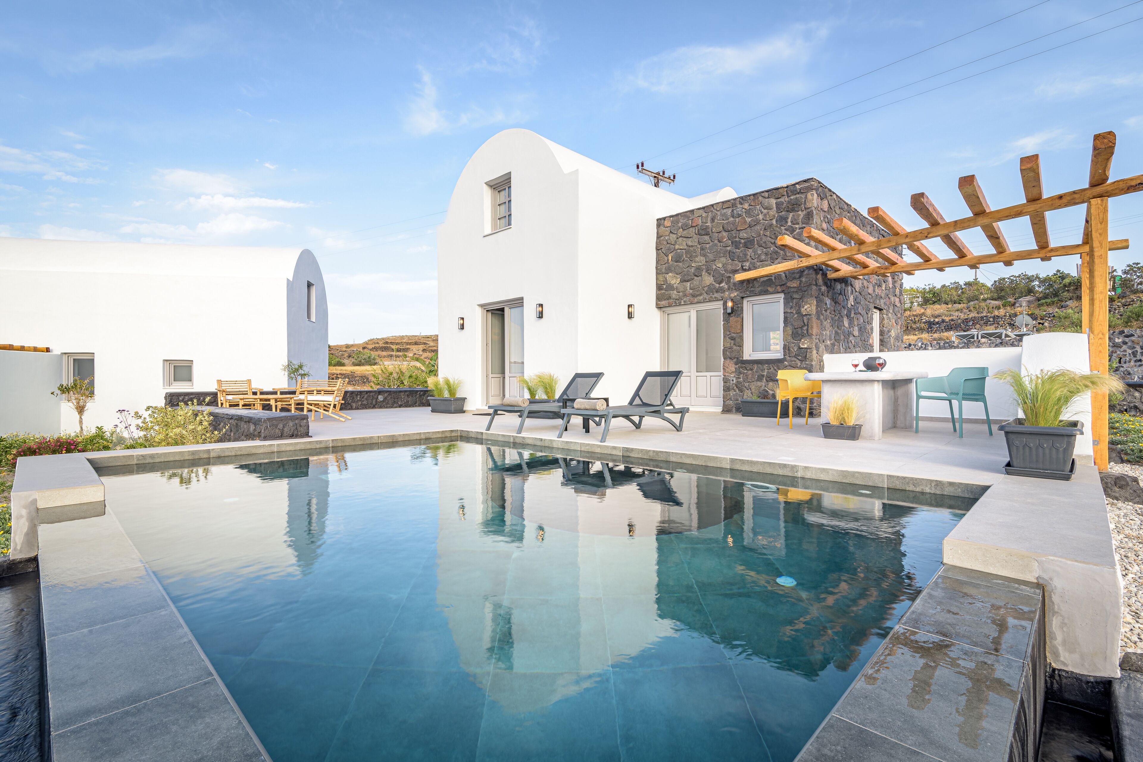 Saint John Oia - Exclusive Private Heated Pool Villas