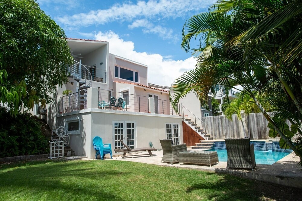 Newly Remodeled Townhouse W Private Pool Sc40