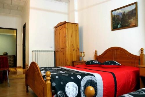 Alojamentos Estrela Peles