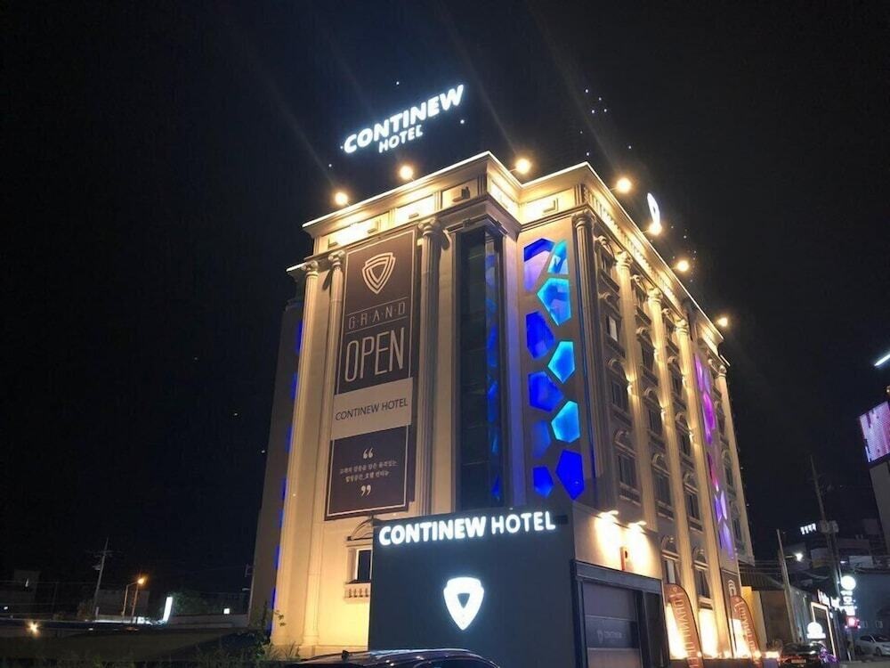 Continew Hotel