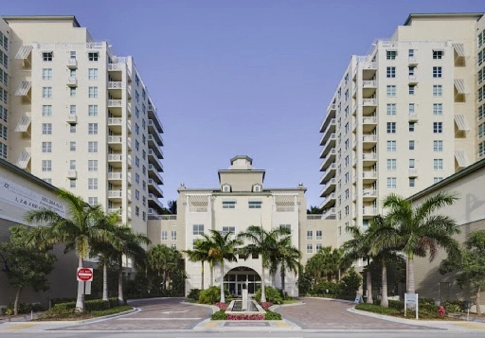 Casa Costa 309S Studio, Beach, Shops & Restaurants