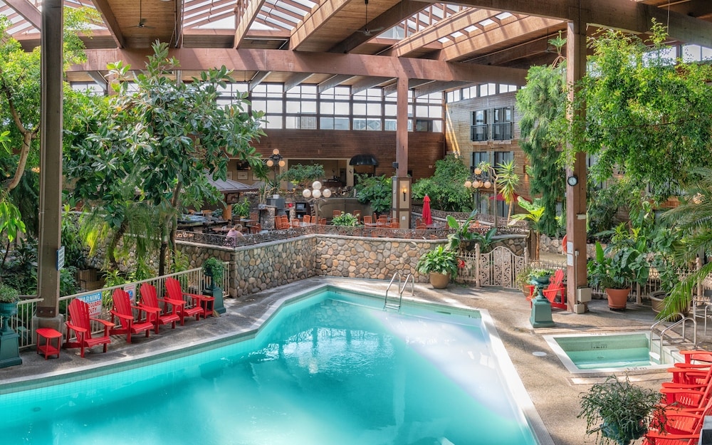 Prestige Vernon Lodge and Conference Centre