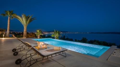 Ultraluxury Villa Elyzeum