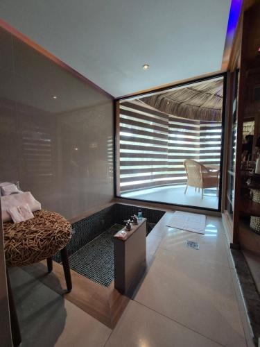 Thai Lagoon Select Motel