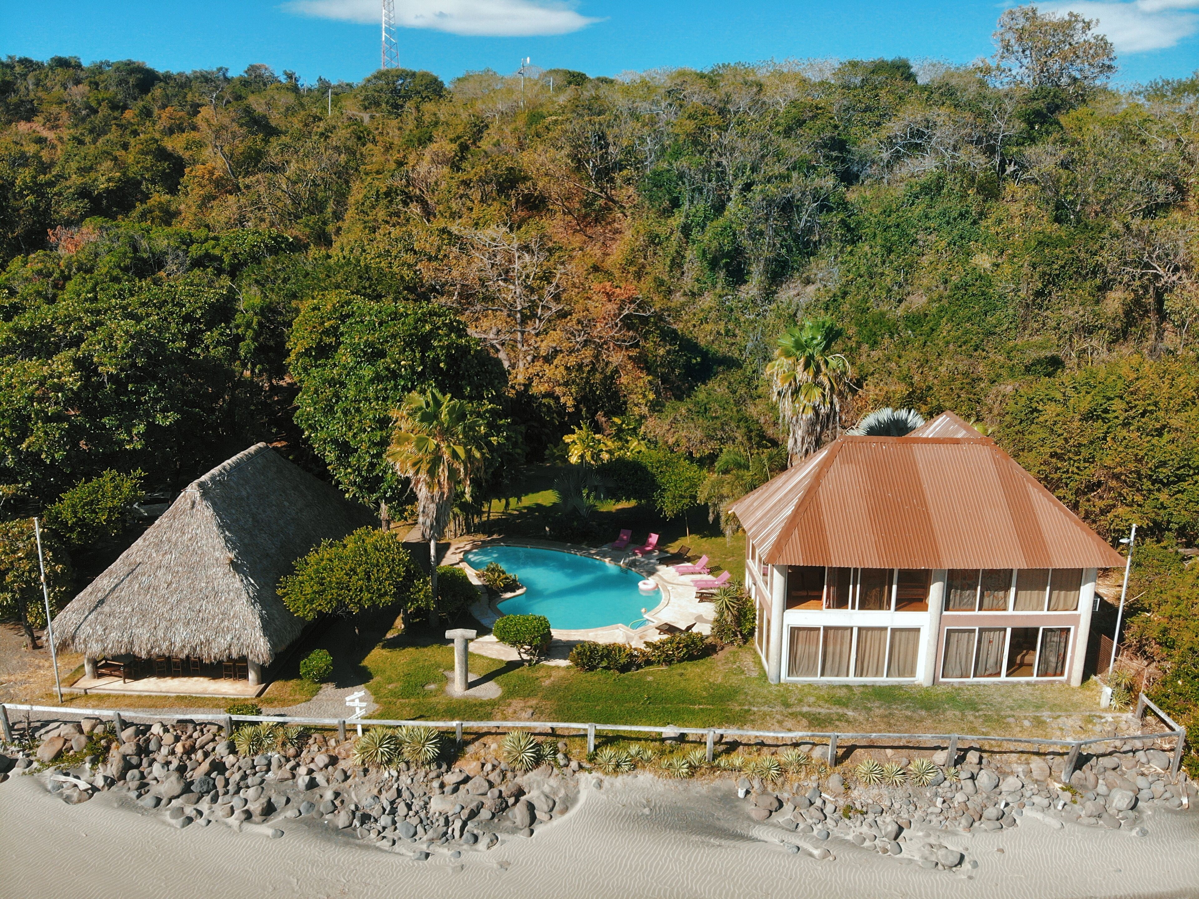 Punta Mango Surf & Beachfront Resort