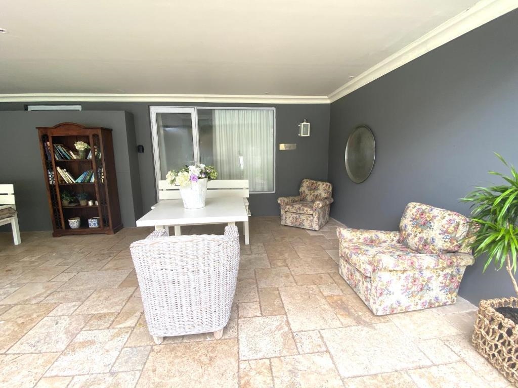 182 Old Transkei Road