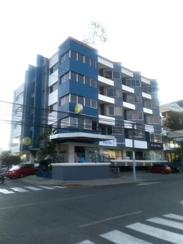 Aparta Hotel Jardines Metropolitanos