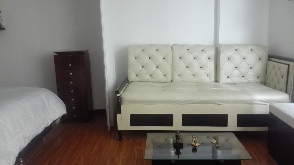 Apartasuite El Cid