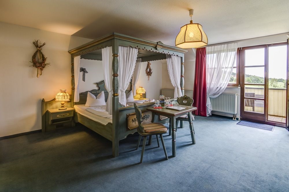 Berggasthof & Hotel Hinterrod