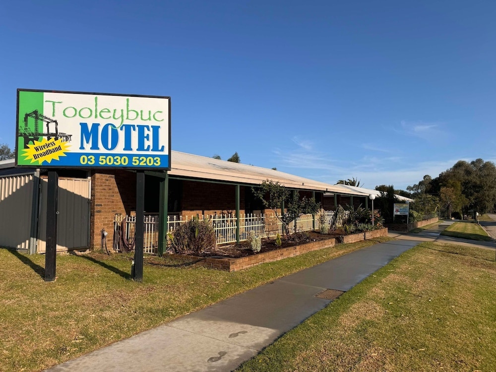 Tooleybuc Motel