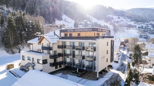Hotel Alpenkonigin