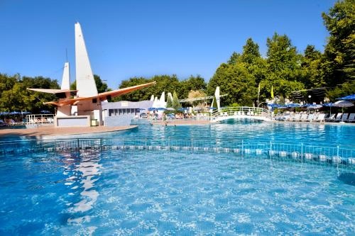 Ralitsa AquaClub Hotel & Aquapark