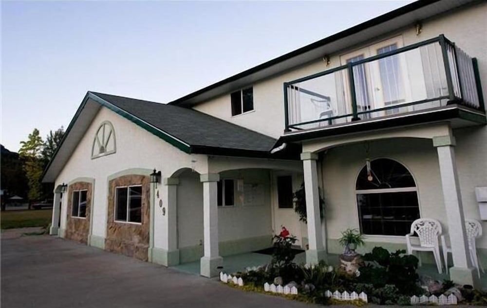 SunDog B & B