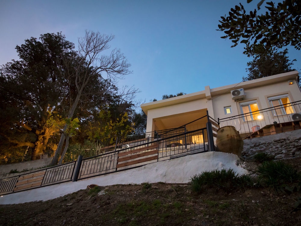 Villa Lakki The View