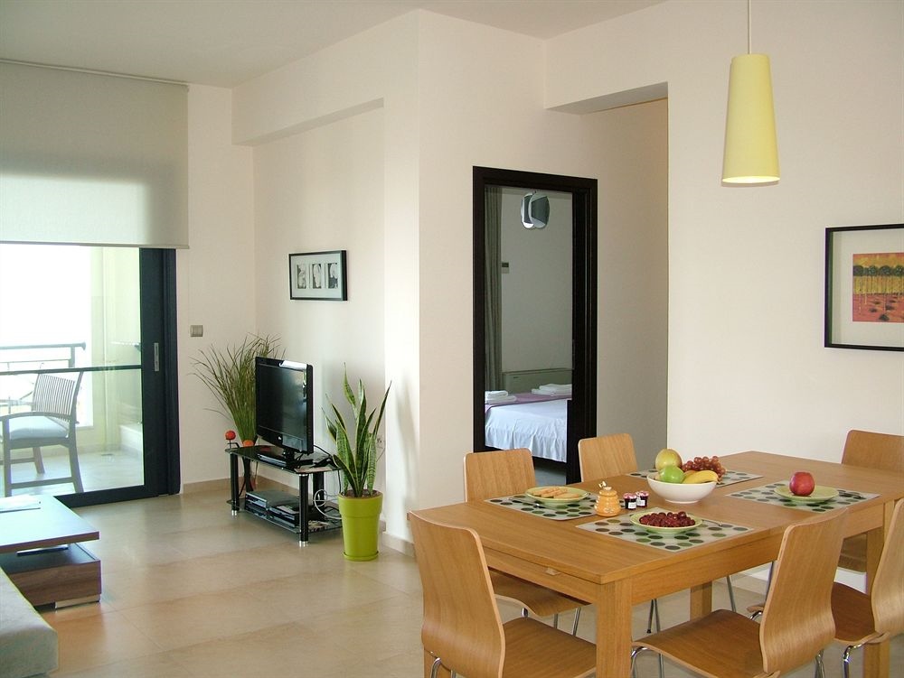 Sugar and Almond - Luxury Apartments