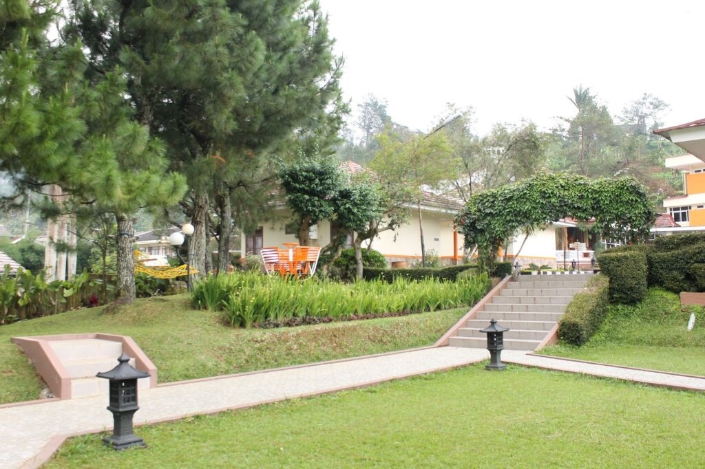 Arra Lembah Pinus