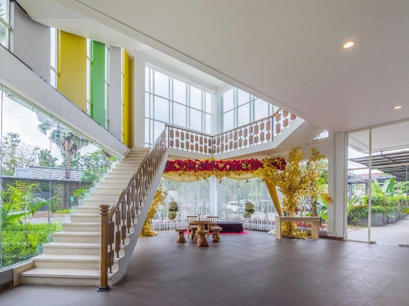 MaxOneHotels.com Resort Makassar