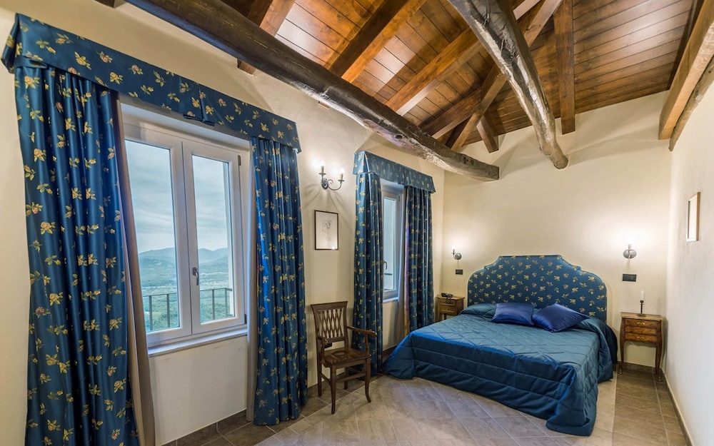 Palazzo Cestari Hotel