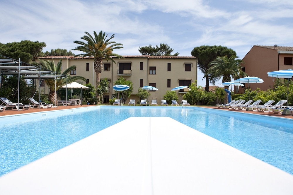 Hotel Marinella