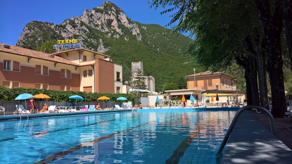 Hotel Terme di Frasassi