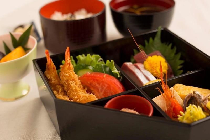 City Hotel Airport In Prince